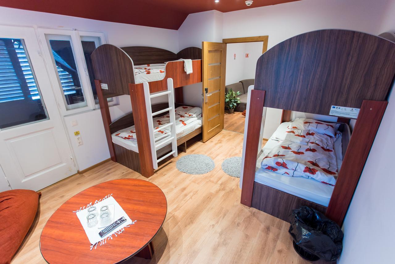 Green Hostel Sfântu-Gheorghe 外观 照片